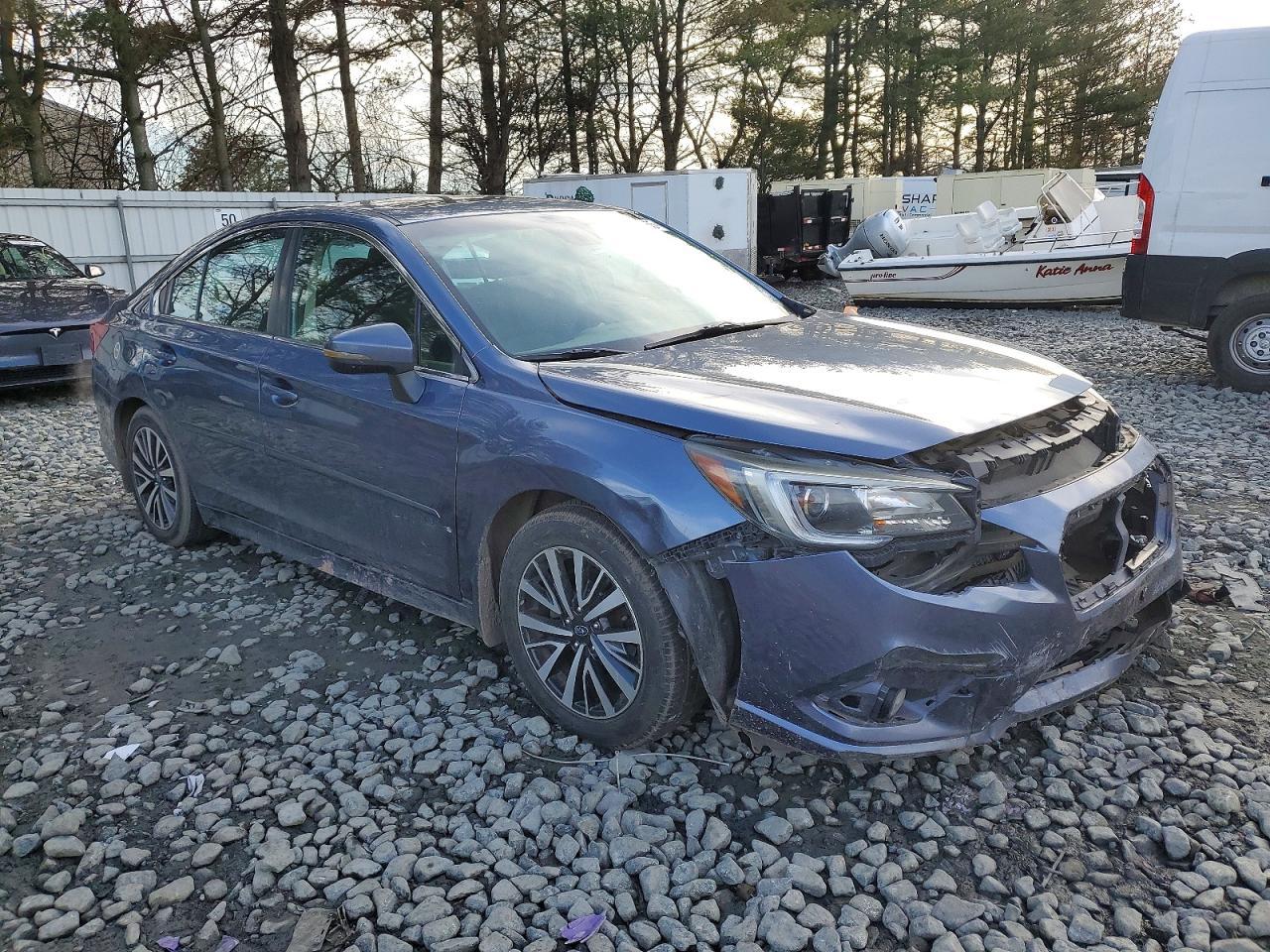 2018 SUBARU Legacy