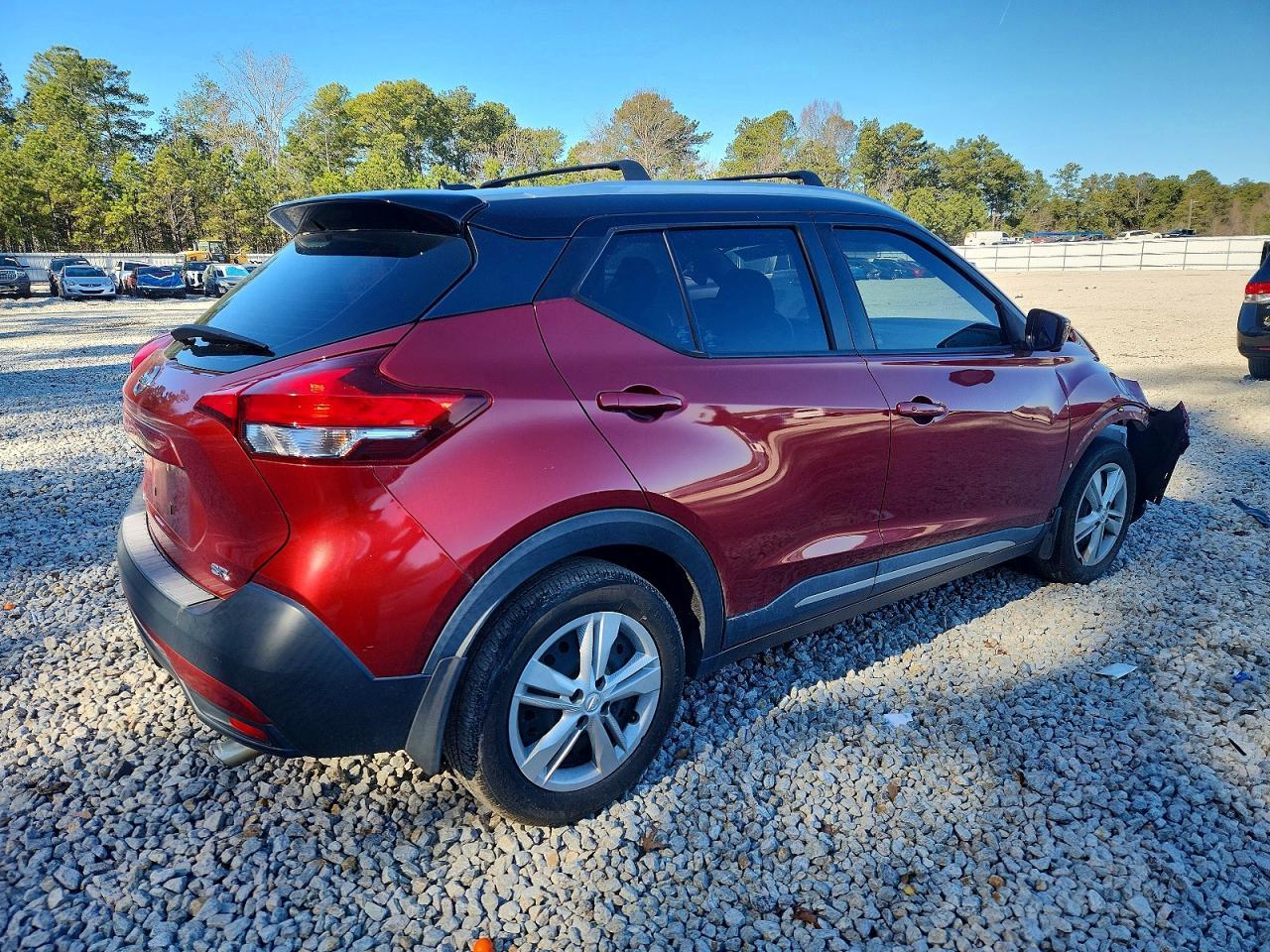 2018 NISSAN KICKS