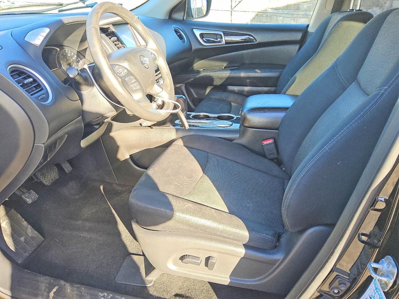 2018 NISSAN PATHFINDER