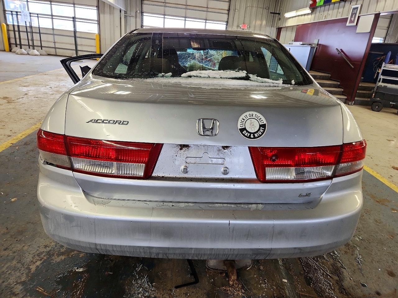 2004 HONDA ACCORD