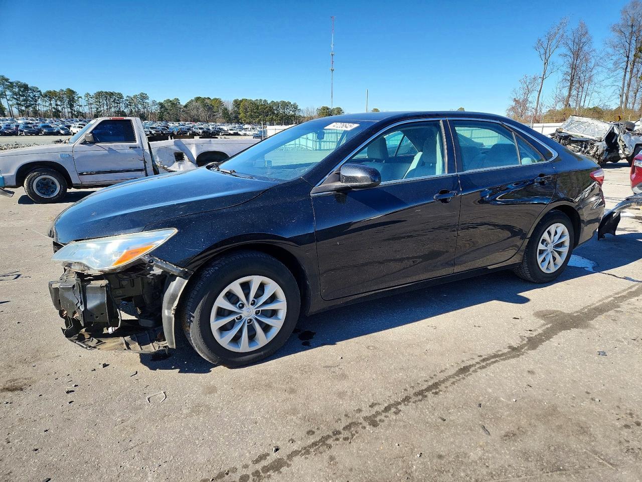 2016 TOYOTA CAMRY