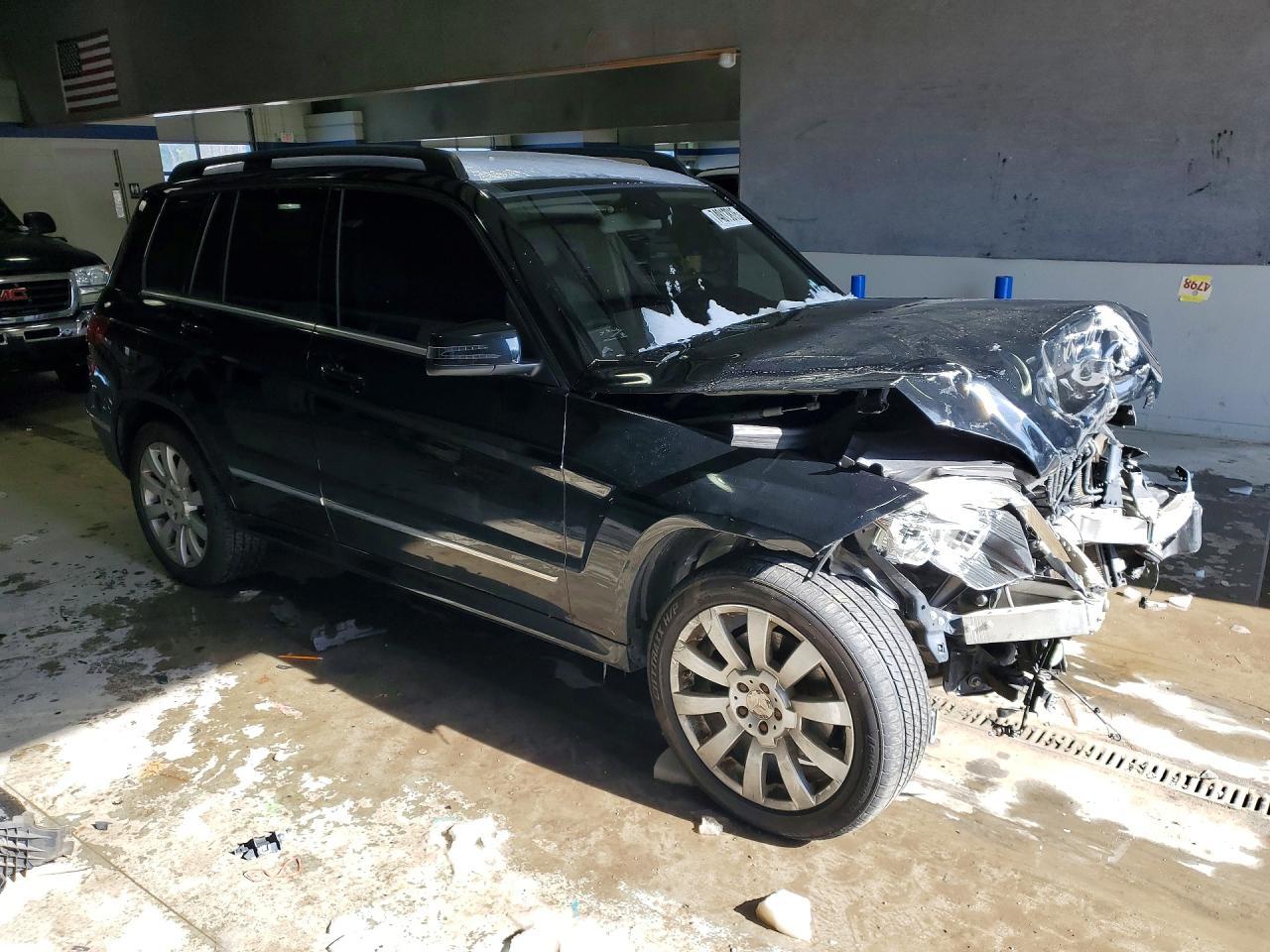 2012 MERCEDES-BENZ