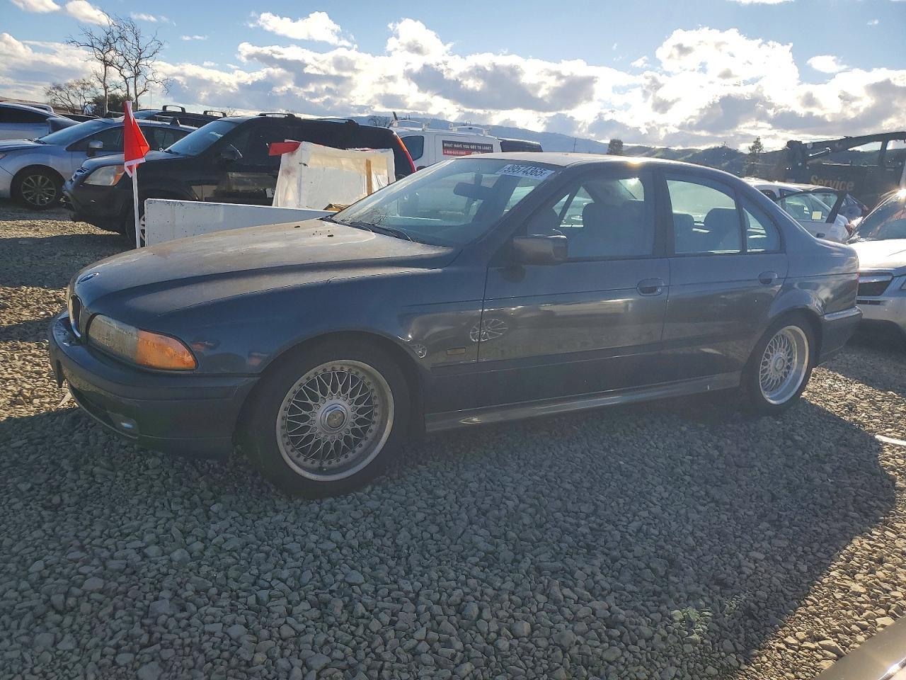 2000 BMW 5 series