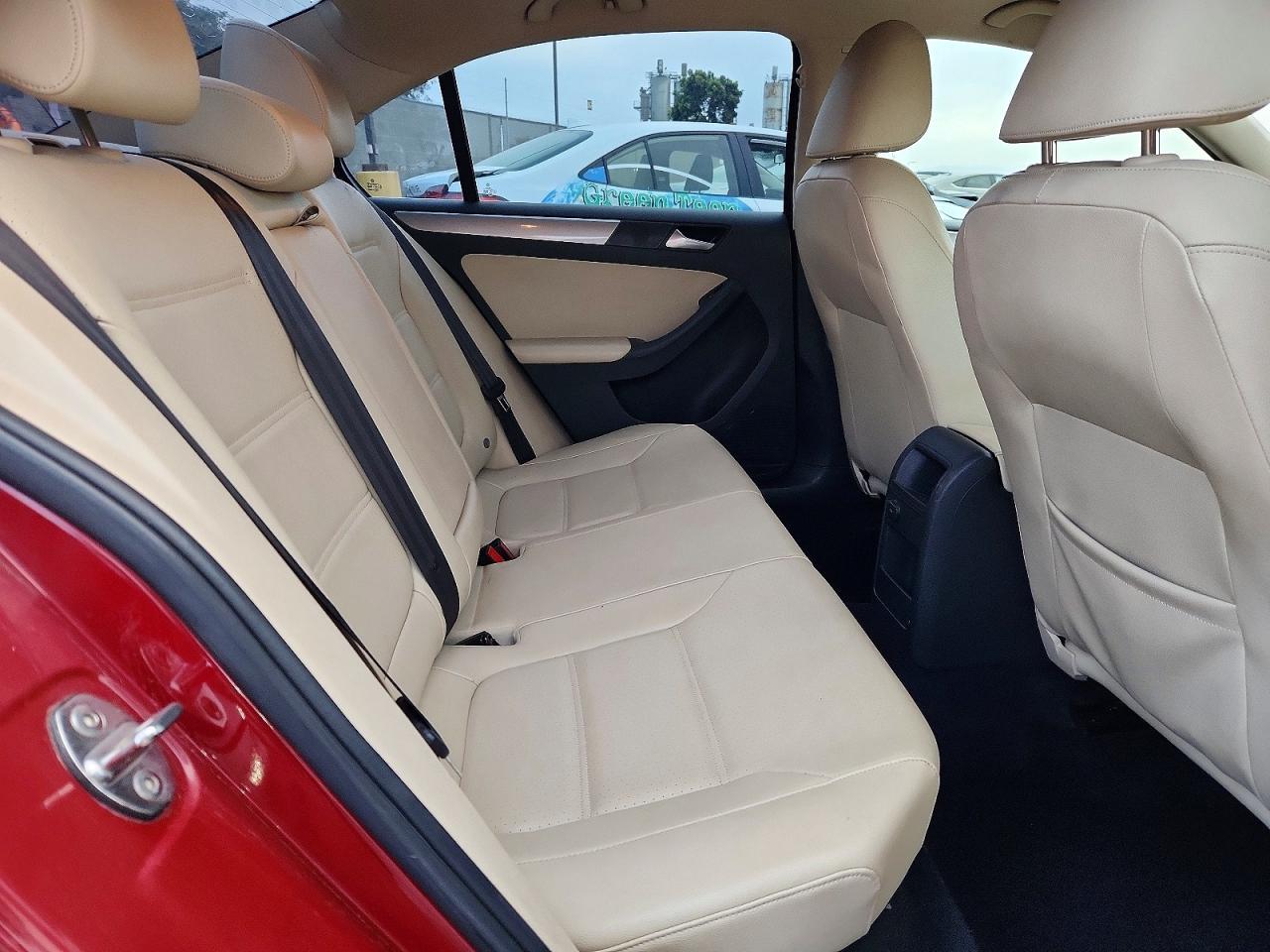 2017 VOLKSWAGEN JETTA
