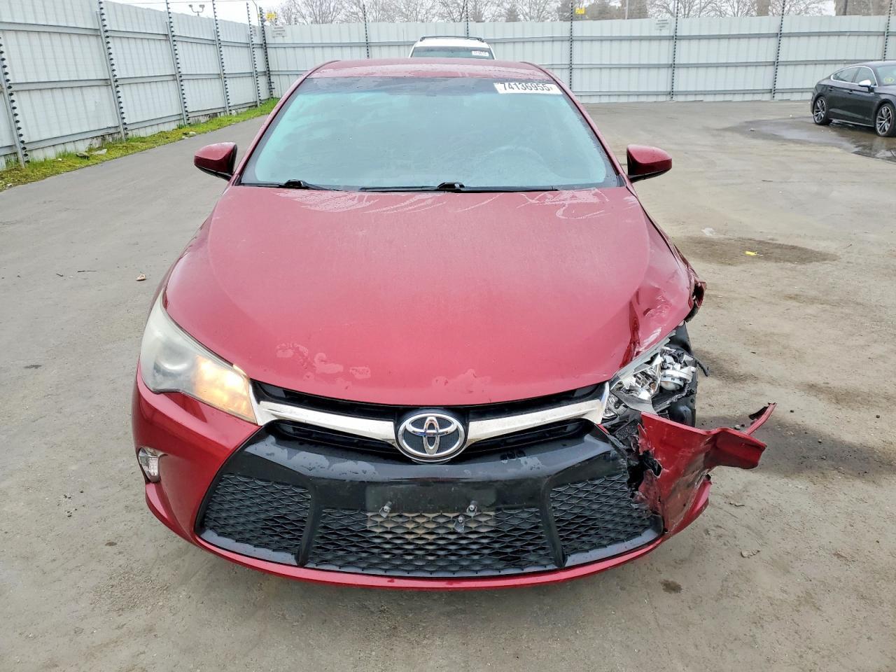 2017 TOYOTA CAMRY