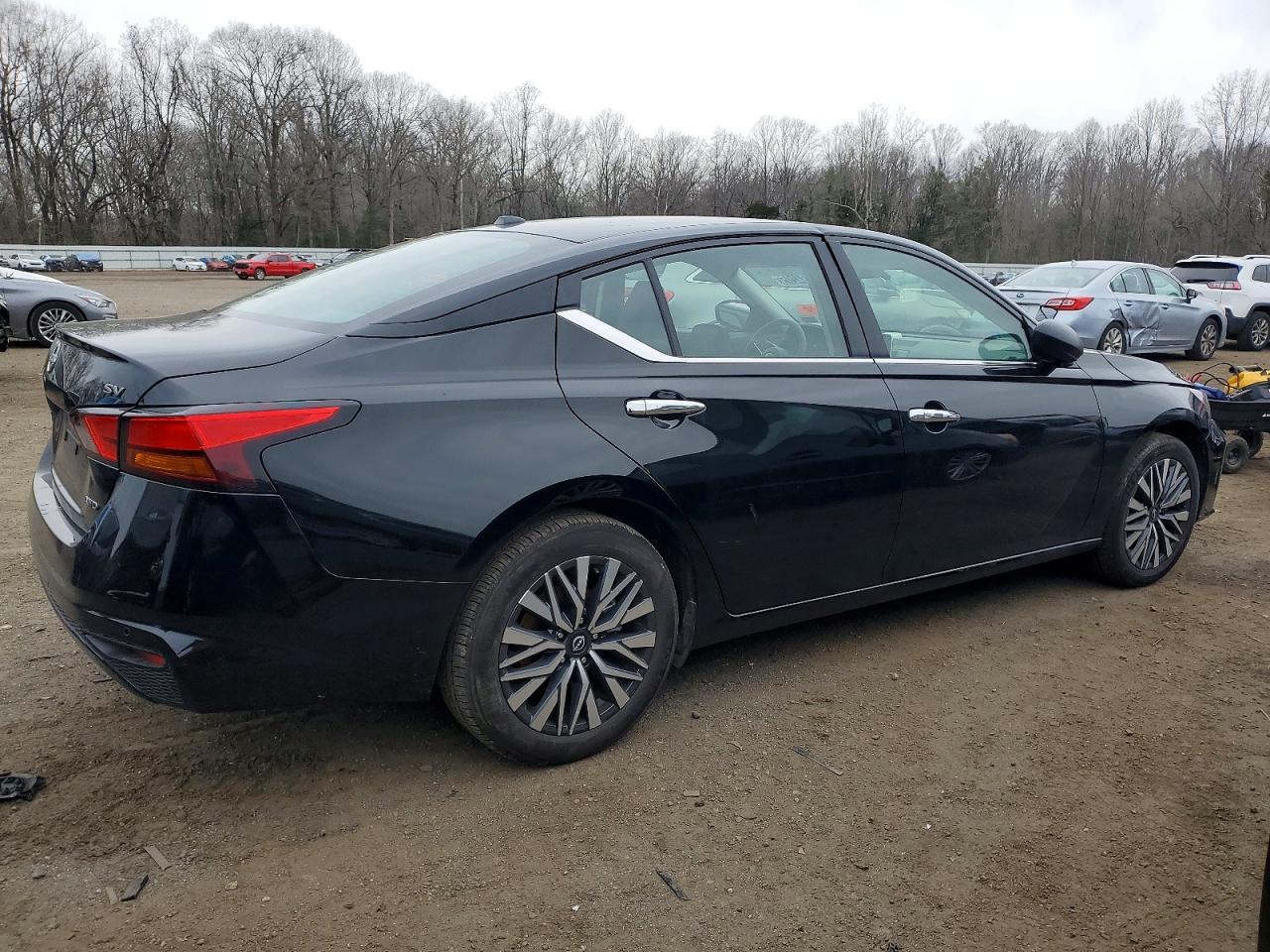 2024 NISSAN ALTIMA
