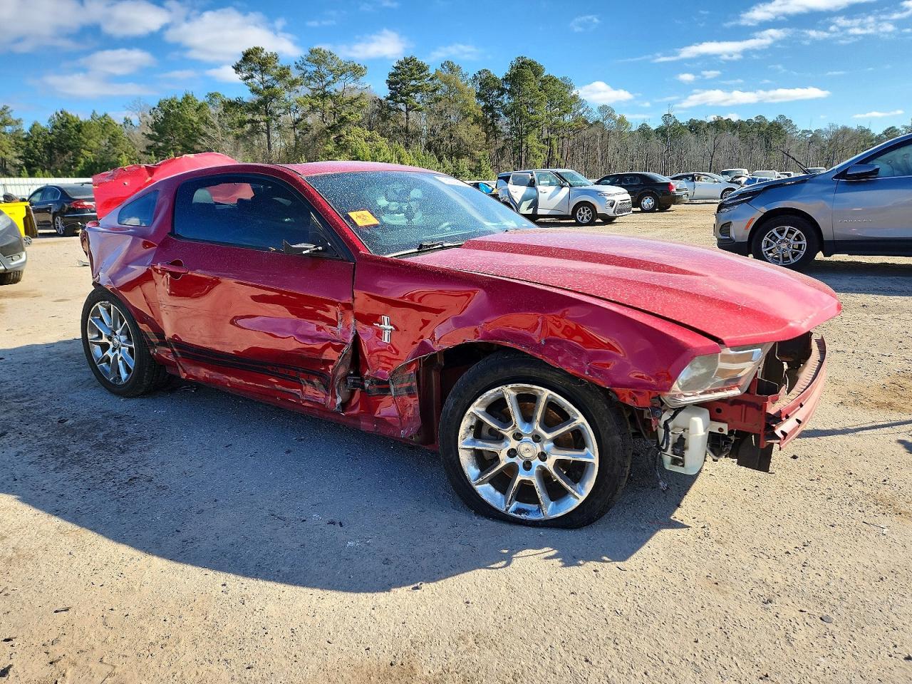2011 FORD MUSTANG