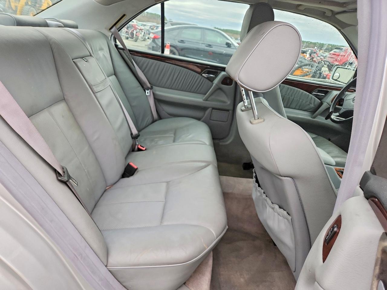 1999 MERCEDES-BENZ E-Class