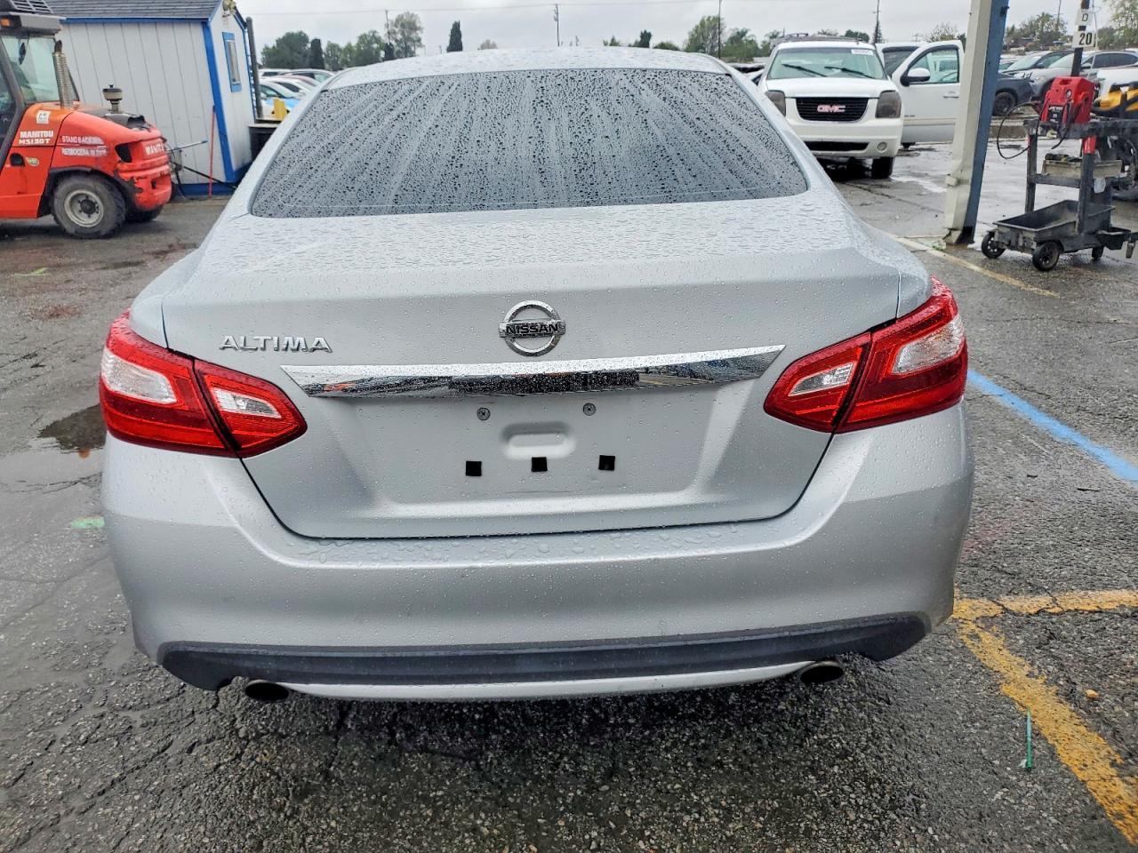 2017 NISSAN ALTIMA