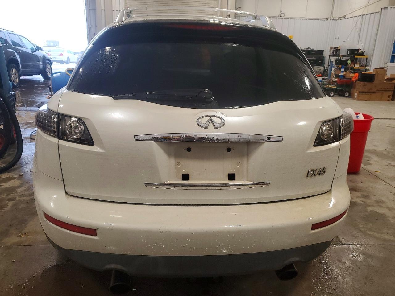 2005 INFINITI Fx45