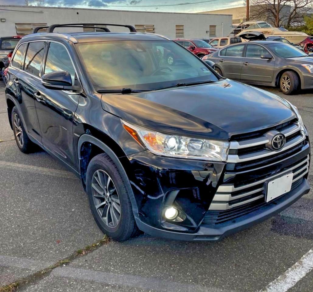2019 TOYOTA HIGHLANDER