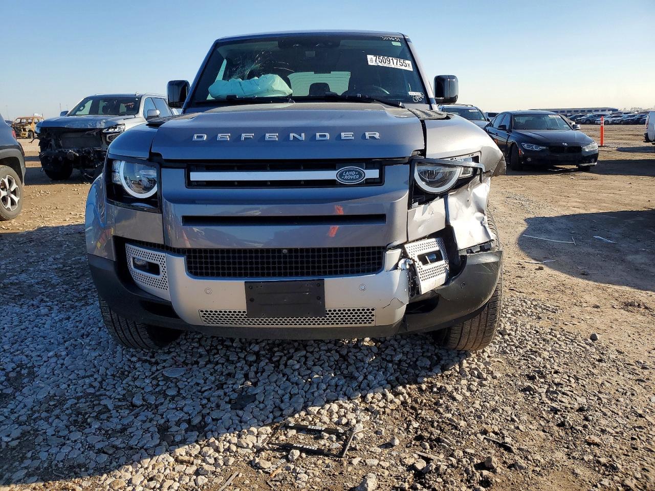 2023 LAND ROVER Defender
