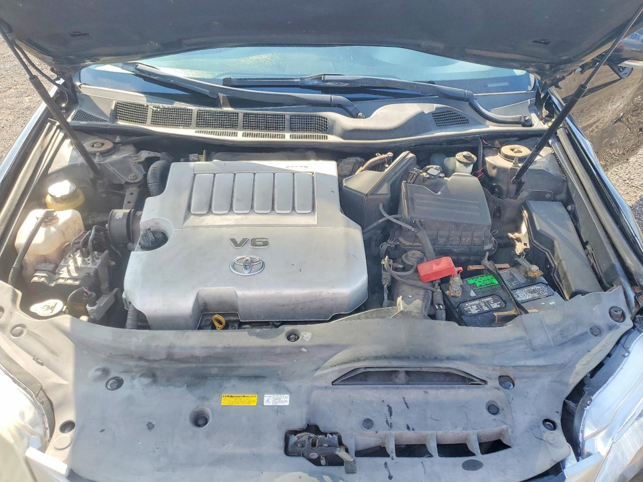 2011 TOYOTA Avalon