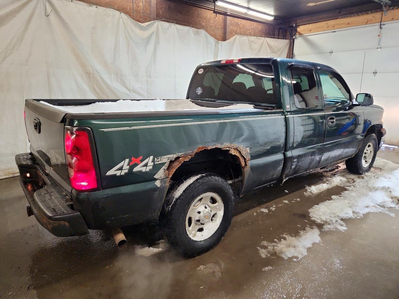 2004 CHEVROLET Silverado