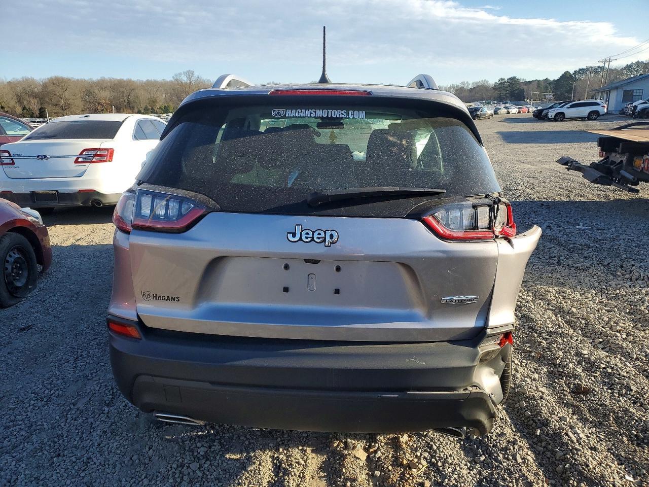 2019 JEEP CHEROKEE