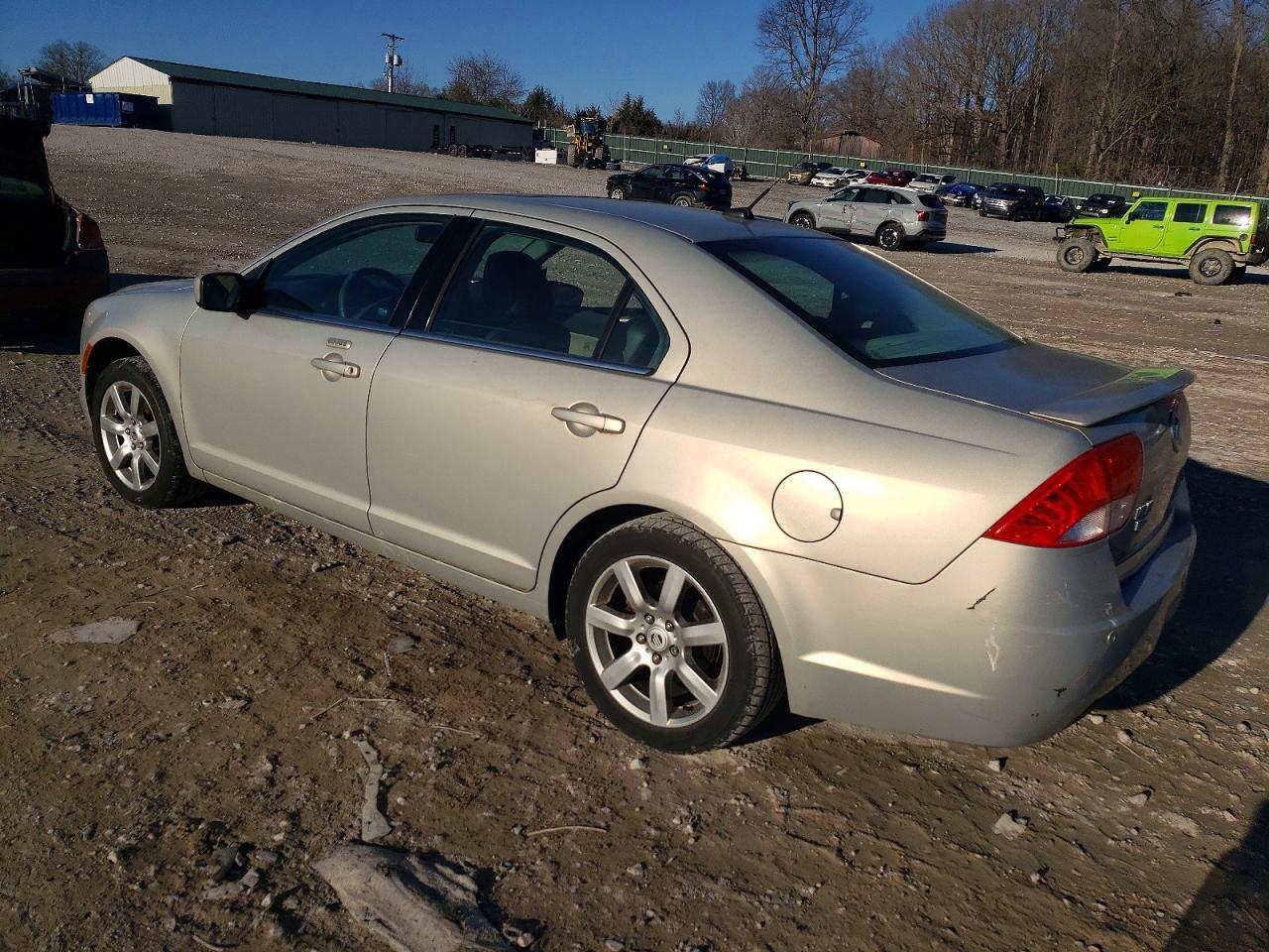 2010 MERCURY Milan