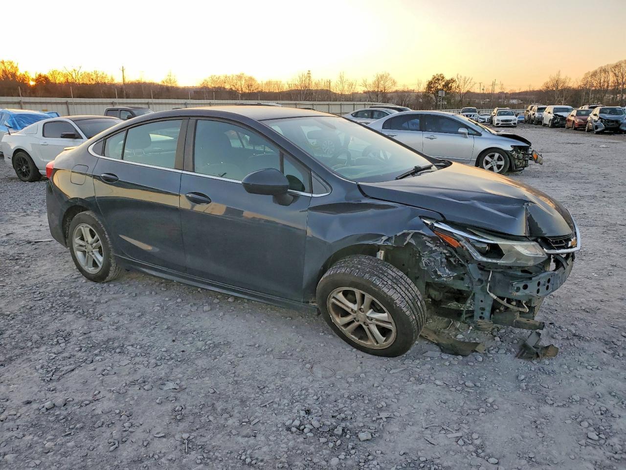 2016 CHEVROLET CRUZE