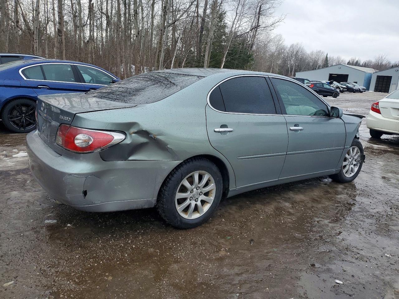 2004 LEXUS ES 330