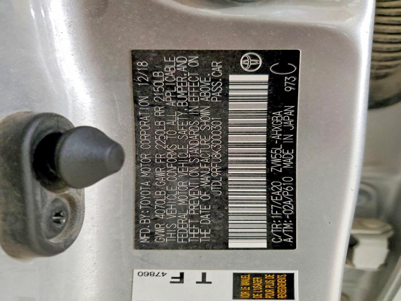 2019 TOYOTA PRIUS
