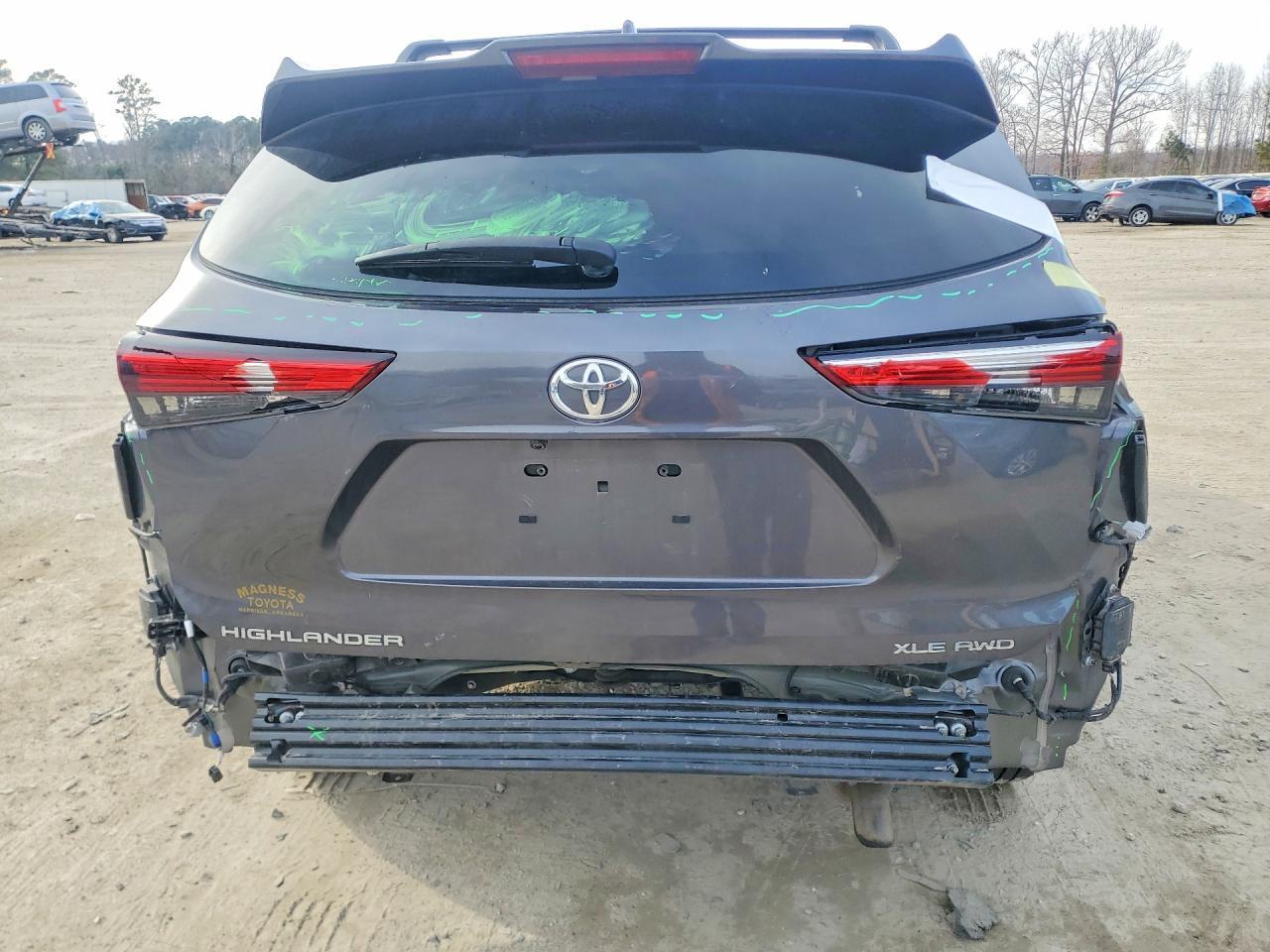 2022 TOYOTA HIGHLANDER