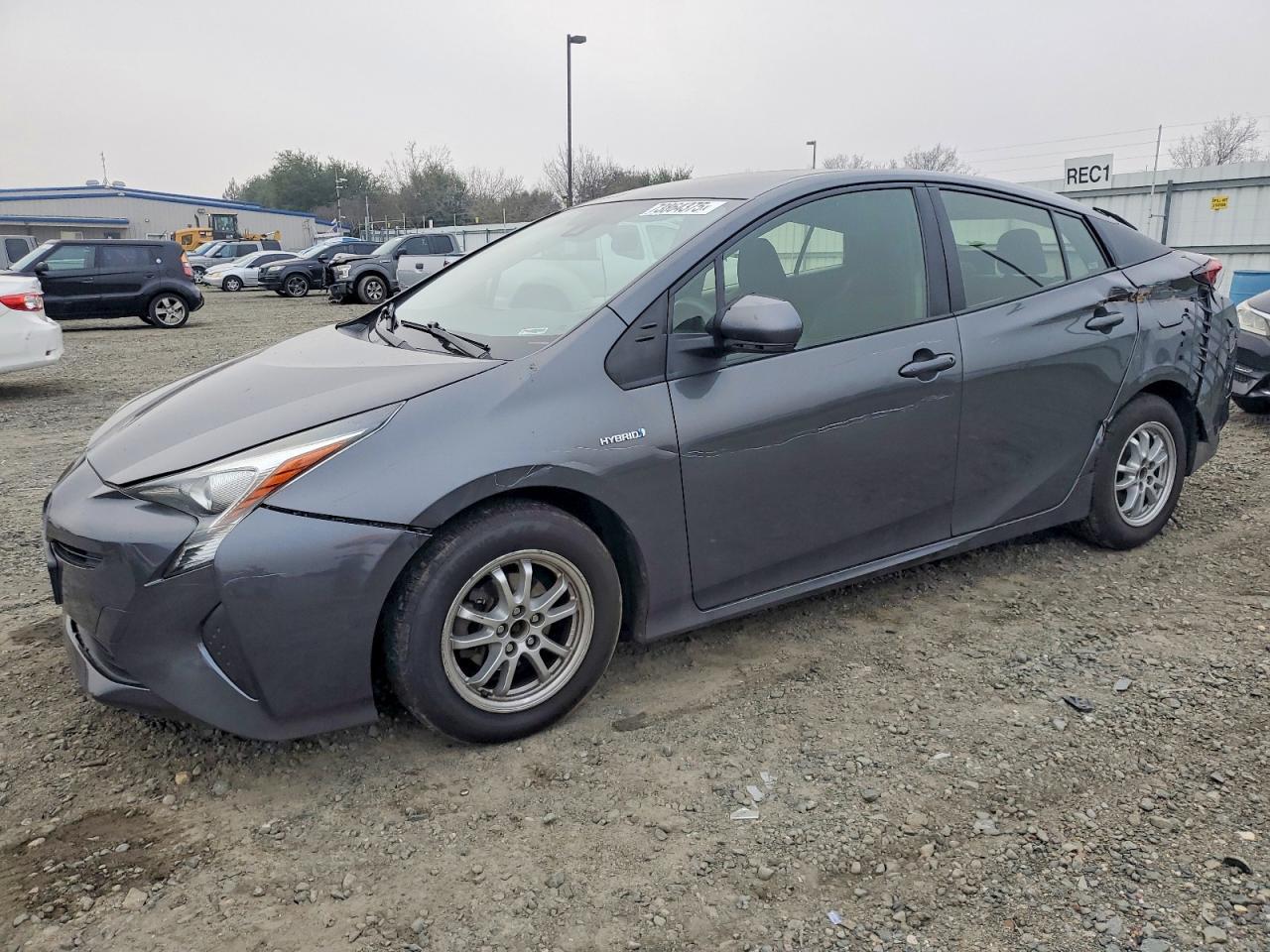 2017 TOYOTA PRIUS