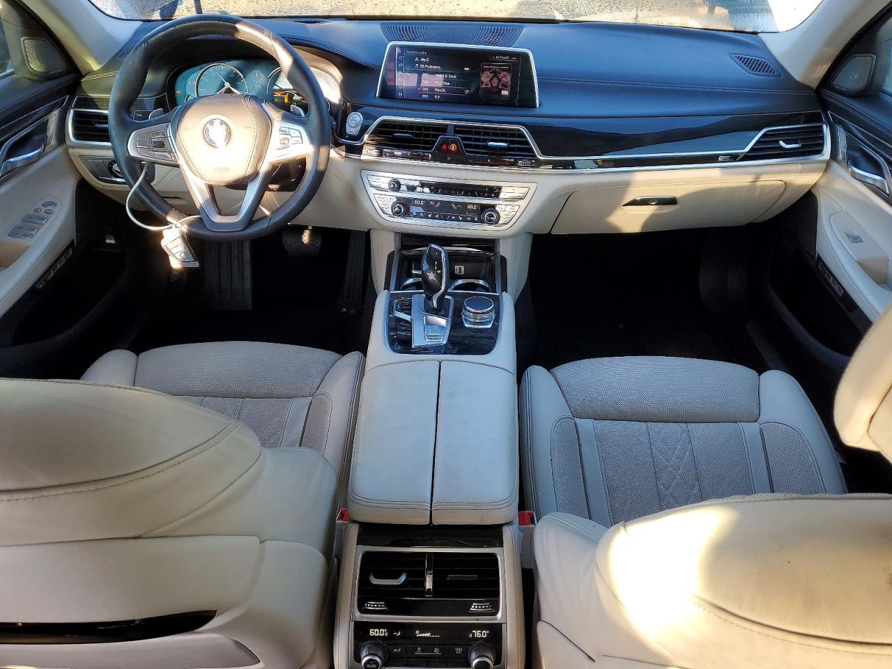 2016 BMW 7 series