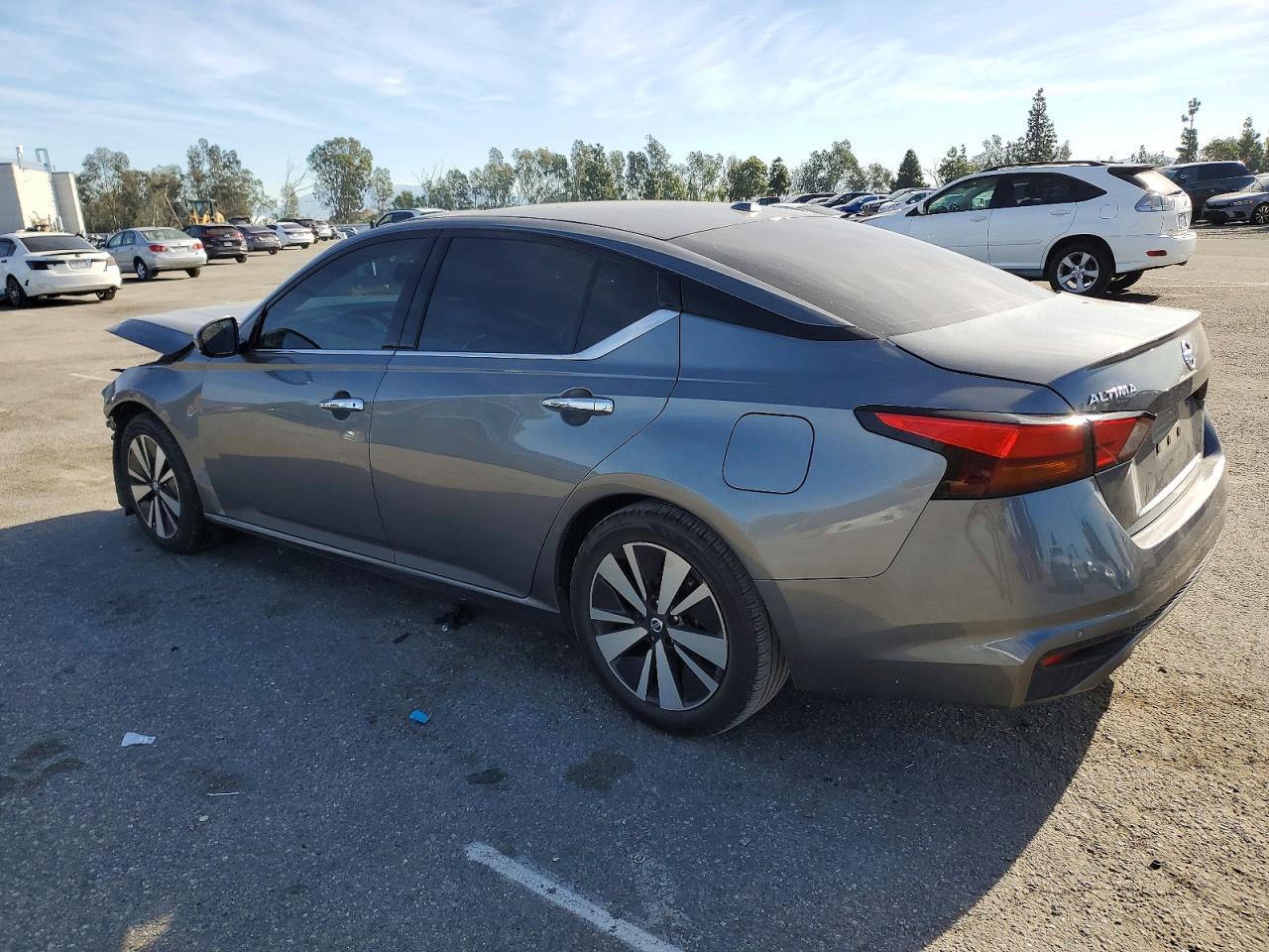 2019 NISSAN ALTIMA