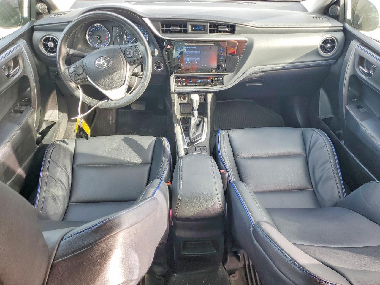 2019 TOYOTA COROLLA