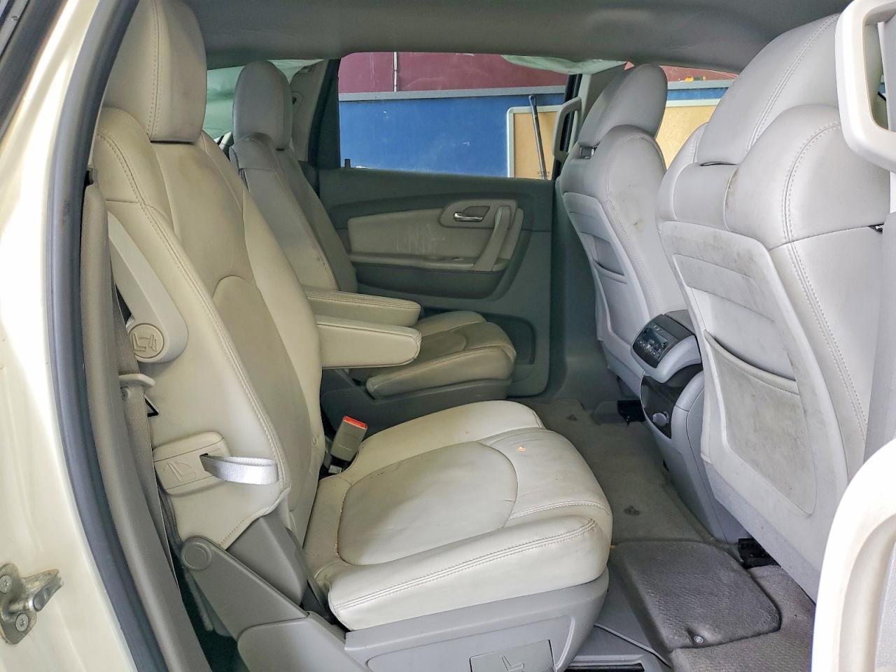 2011 CHEVROLET TRAVERSE