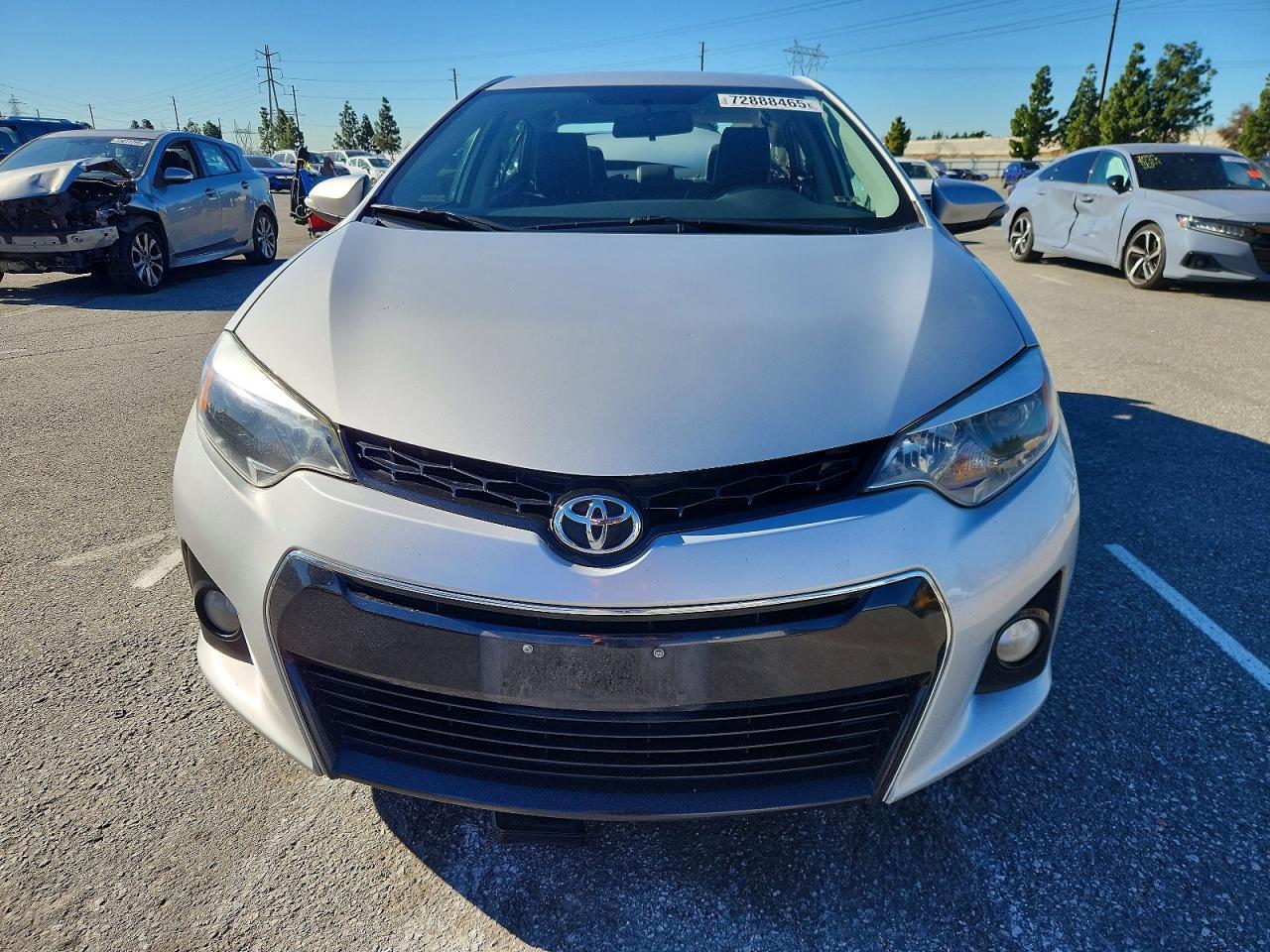 2015 TOYOTA COROLLA