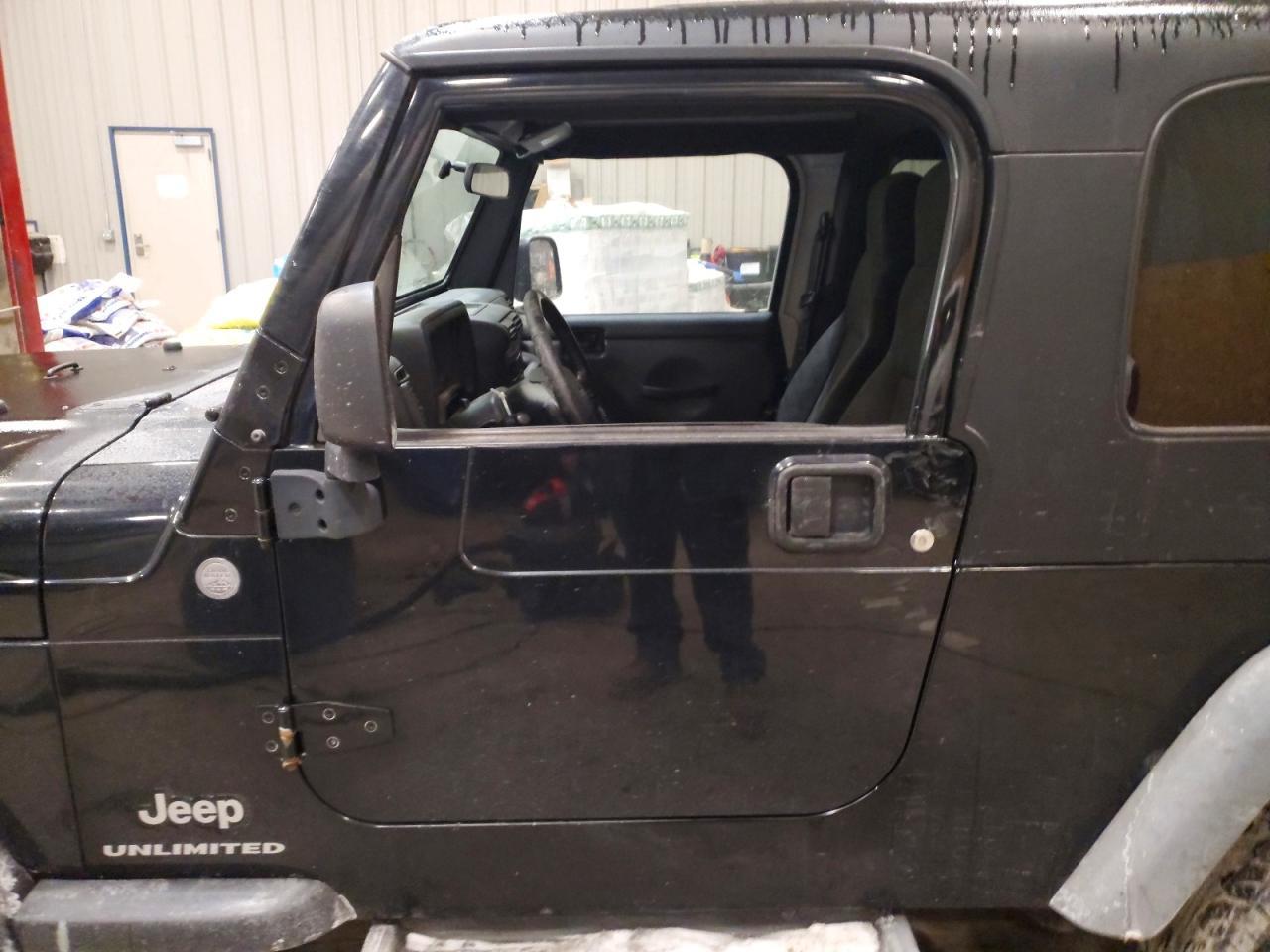 2004 JEEP WRANGLER