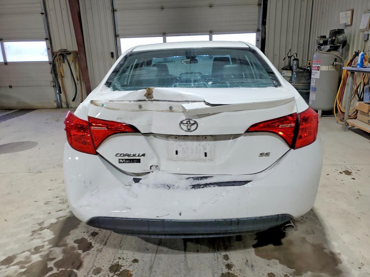 2019 TOYOTA COROLLA