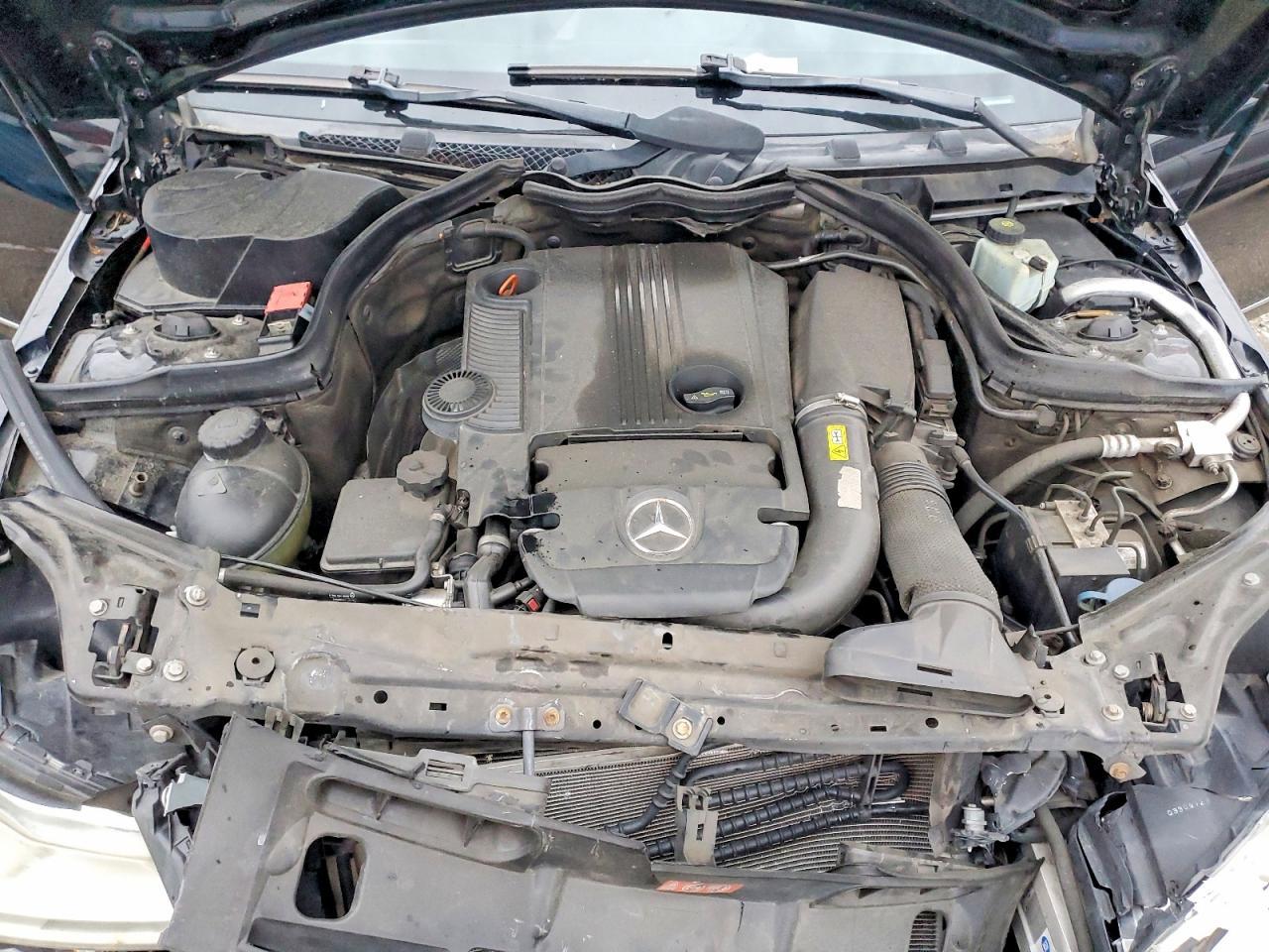 2012 MERCEDES-BENZ C-CLASS