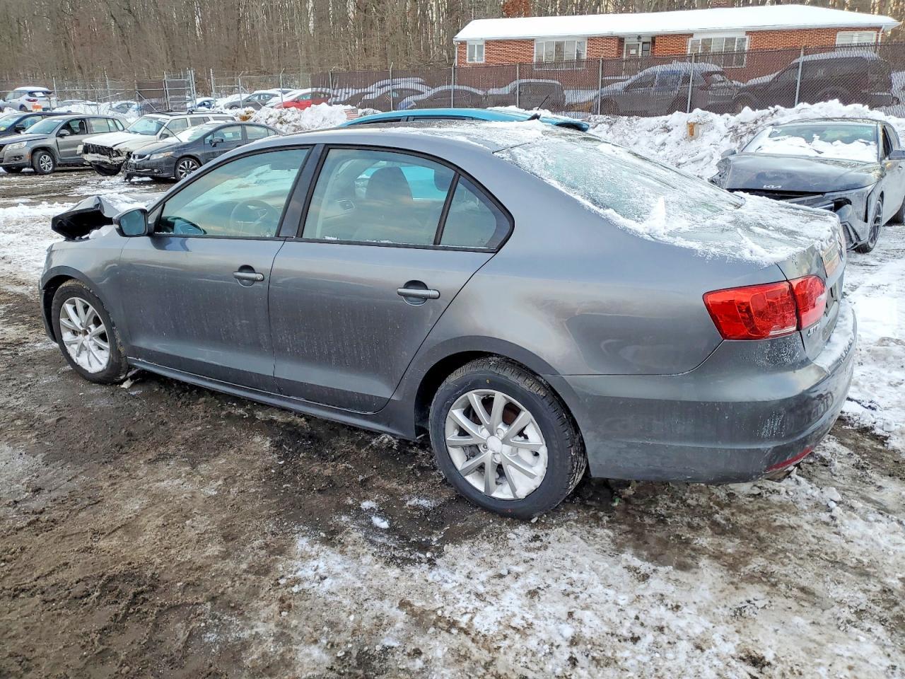 2012 VOLKSWAGEN JETTA