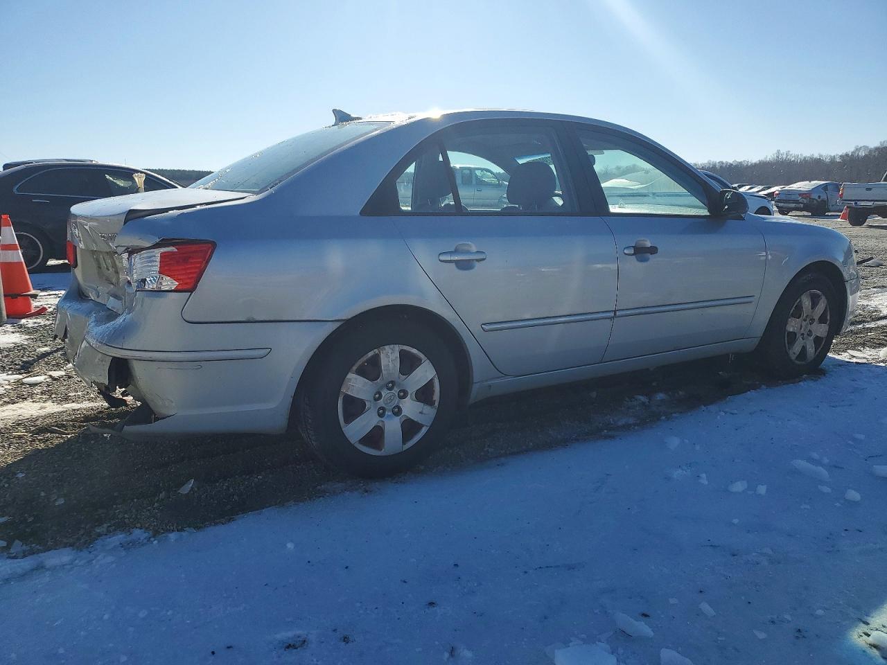 2010 HYUNDAI SONATA