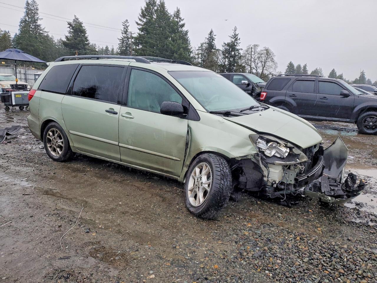 2006 TOYOTA SIENNA