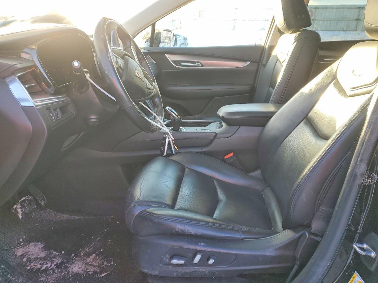 2018 CADILLAC XT5