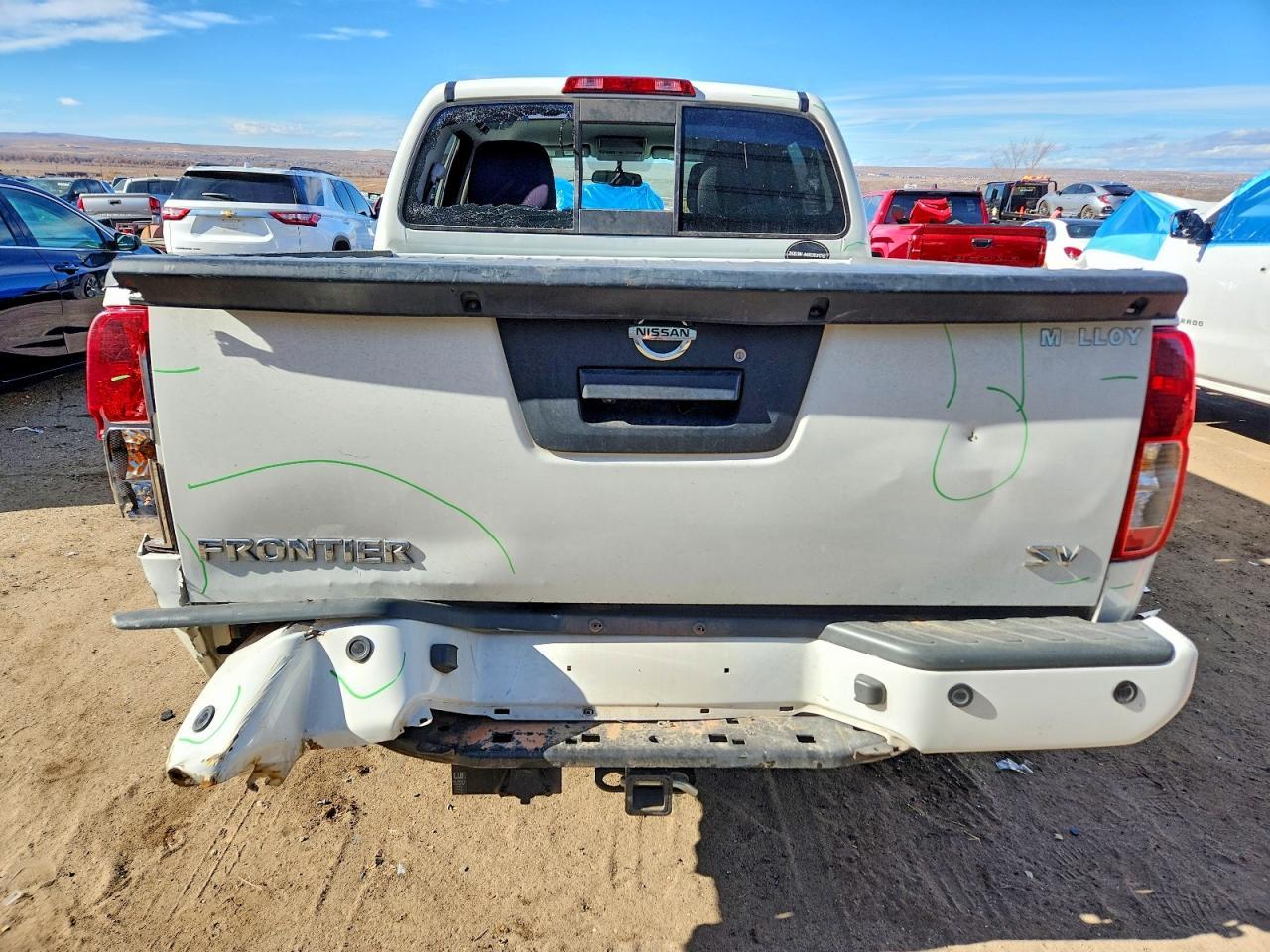 2020 NISSAN Frontier