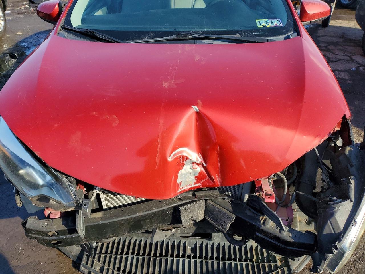 2016 TOYOTA COROLLA