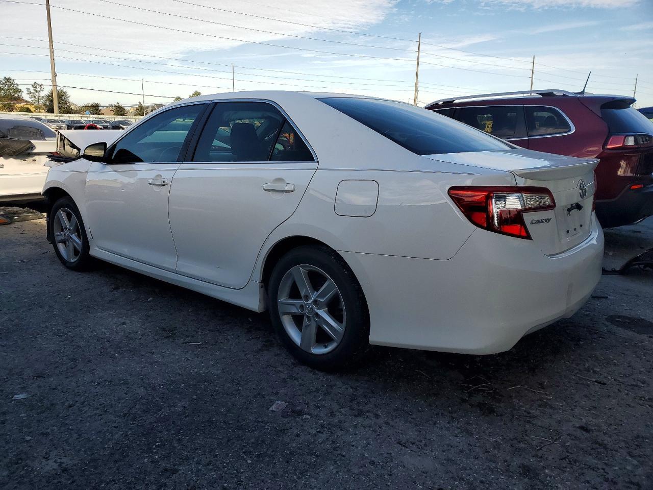 2012 TOYOTA CAMRY