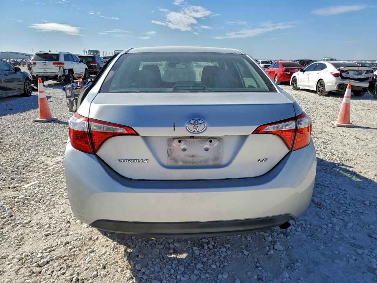2015 TOYOTA COROLLA