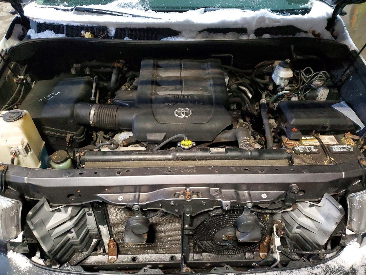 2012 TOYOTA Sequoia