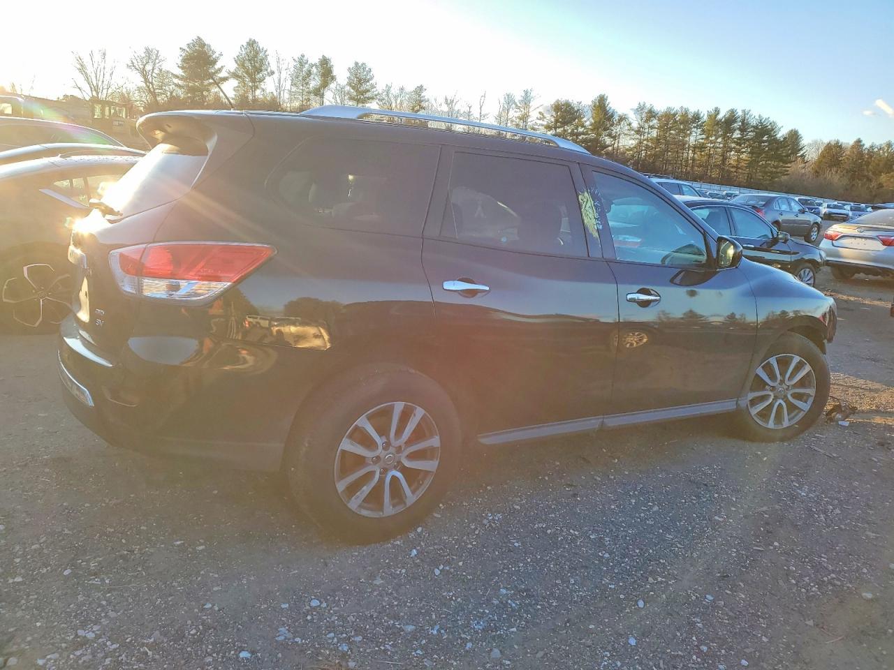 2015 NISSAN PATHFINDER