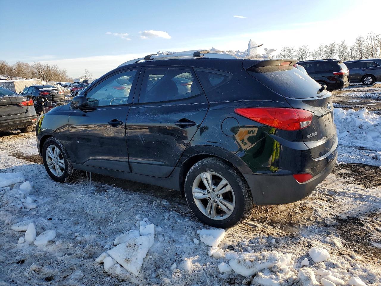 2011 HYUNDAI TUCSON