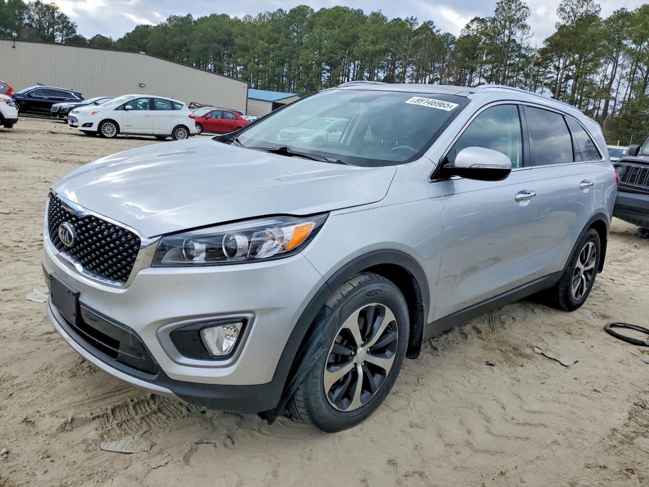 2016 KIA SORENTO