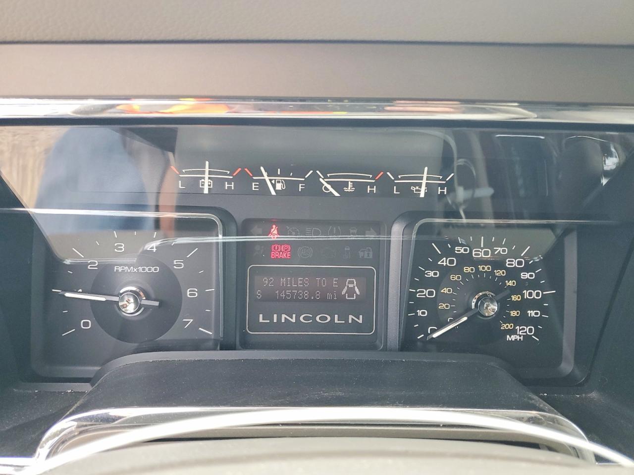 2012 LINCOLN Navigator