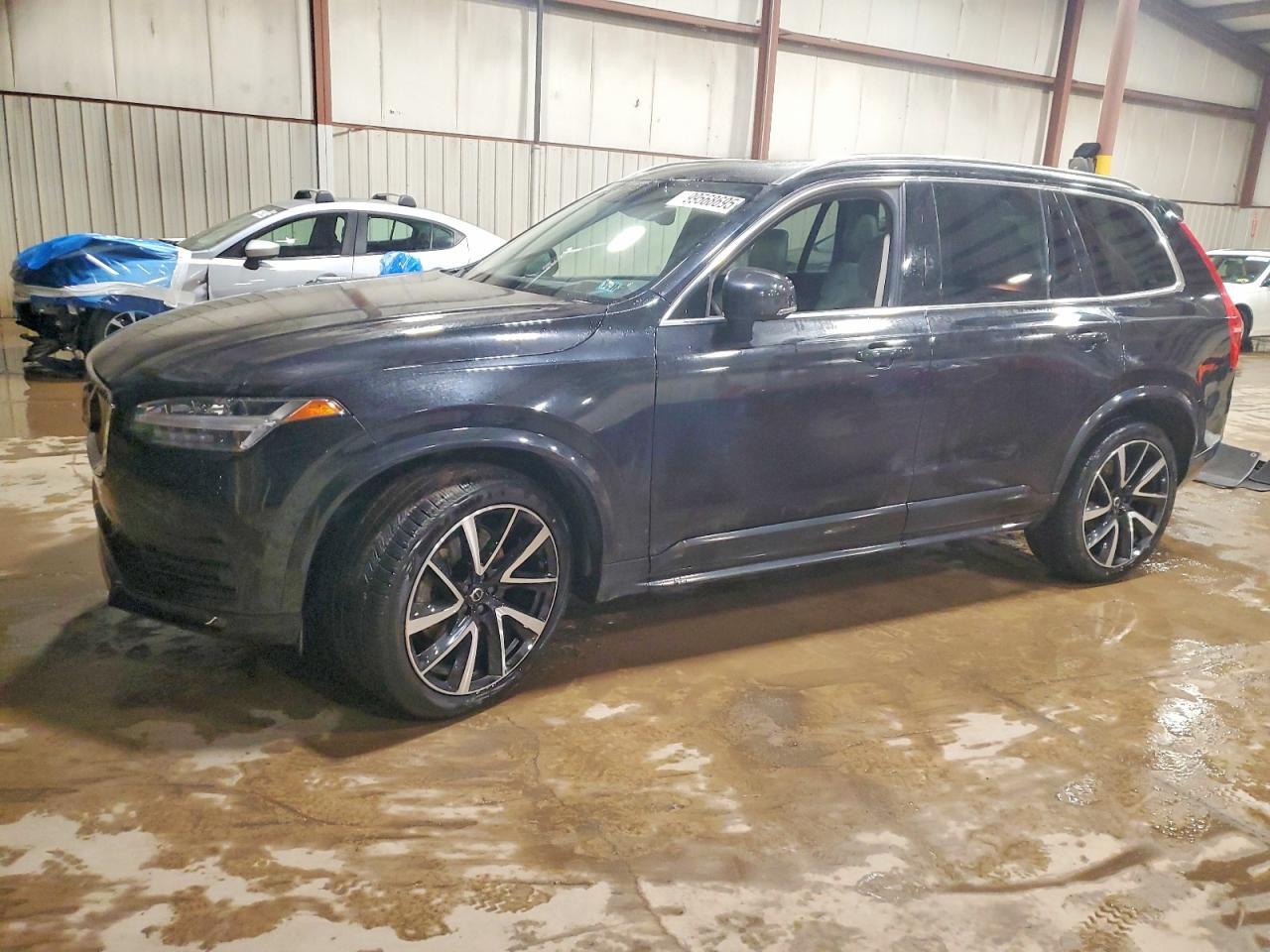 2020 VOLVO XC90