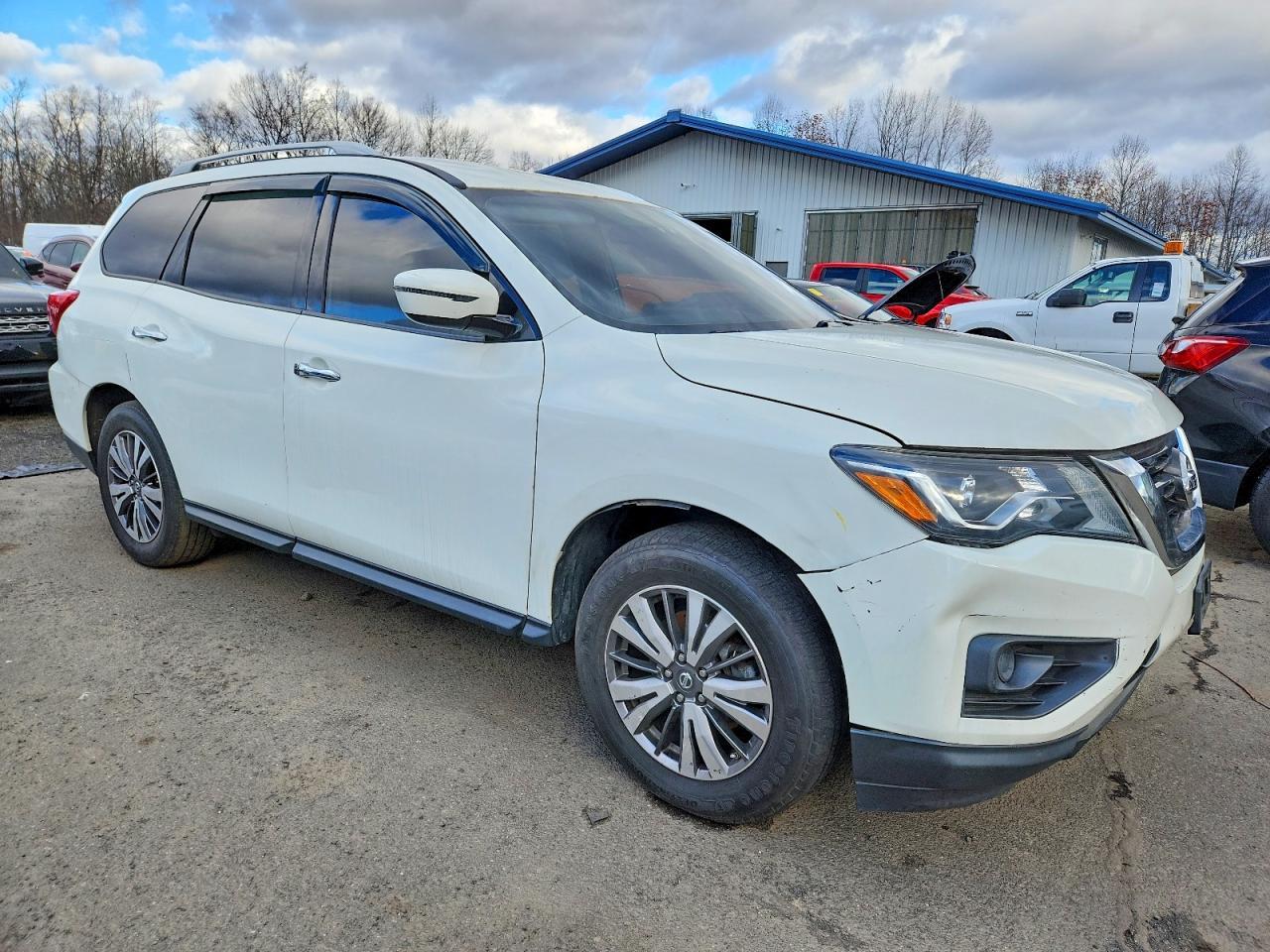 2018 NISSAN PATHFINDER