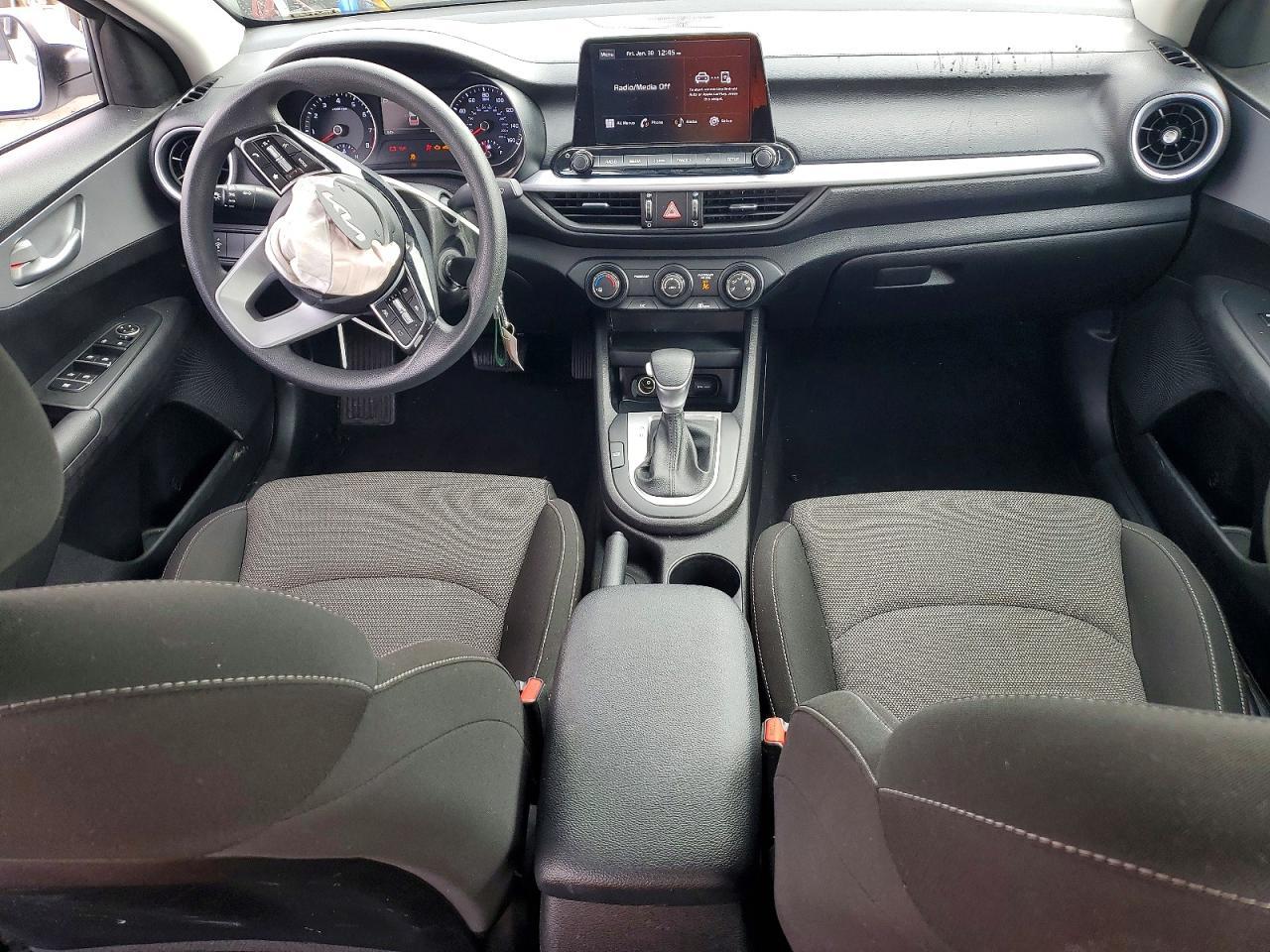 2023 KIA FORTE