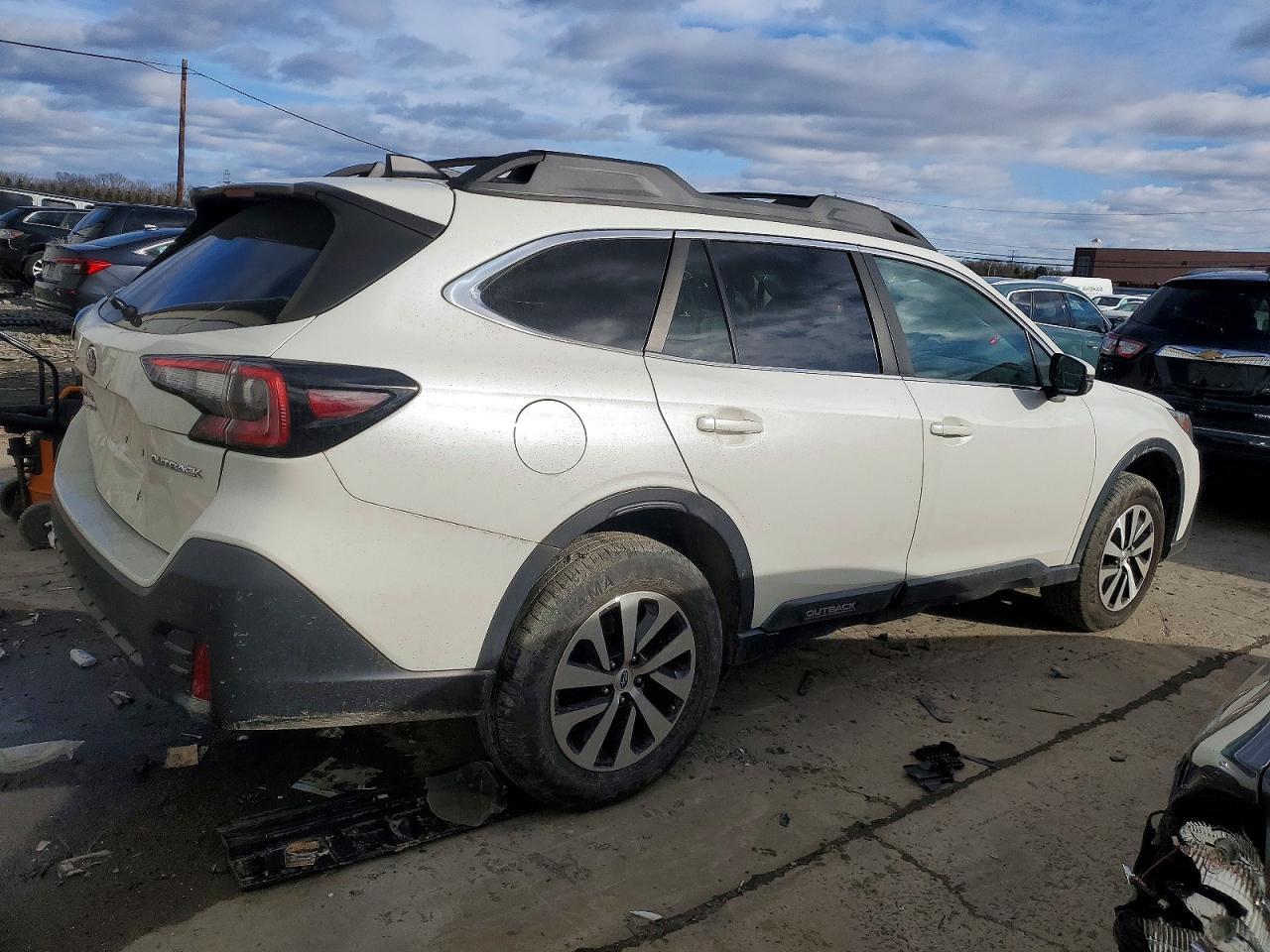 2021 SUBARU Outback